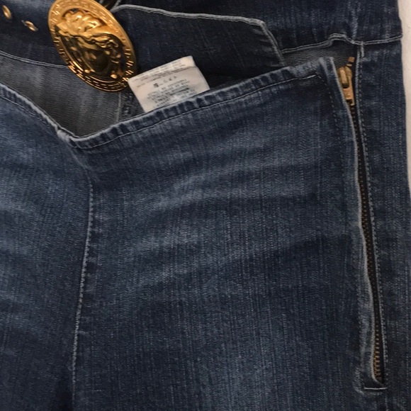 Vintage “VERSACE” jeans couture with gold Medusa buckle. - Picture 5 of 11